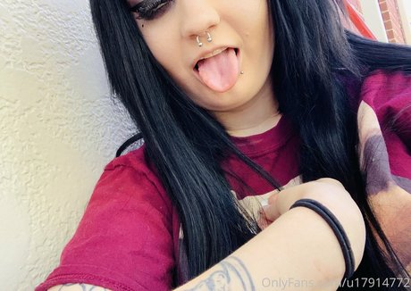 Sexxmetalxbarbiex