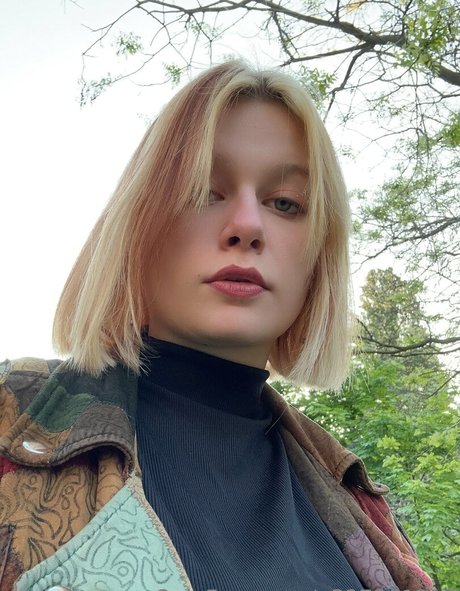 Nacktes geleaktes OnlyFans-Foto von Lilliefrance