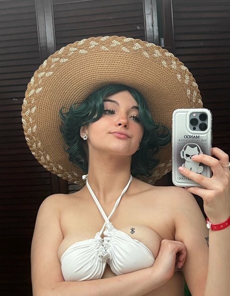 Nacktes geleaktes OnlyFans-Foto von Chio Paleta