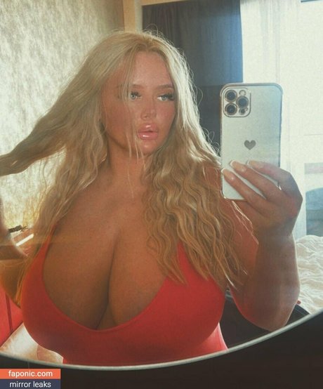 Nacktes geleaktes OnlyFans-Foto von Chantelle Jade Gallacher