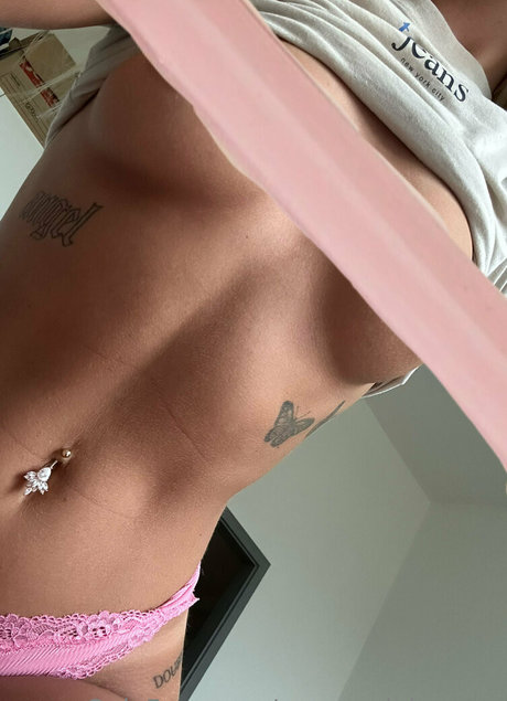 Nacktes geleaktes OnlyFans-Foto von Vanessajohansen