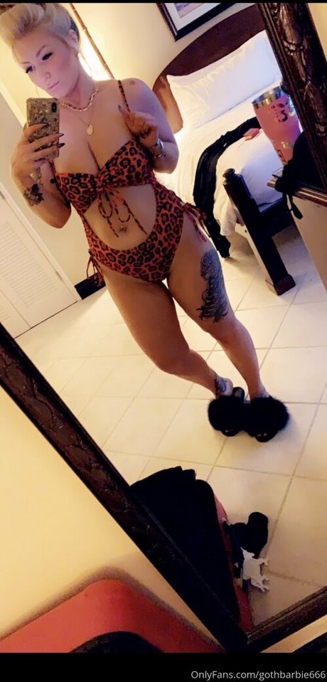 Nacktes geleaktes OnlyFans-Foto von Gothbarbie666