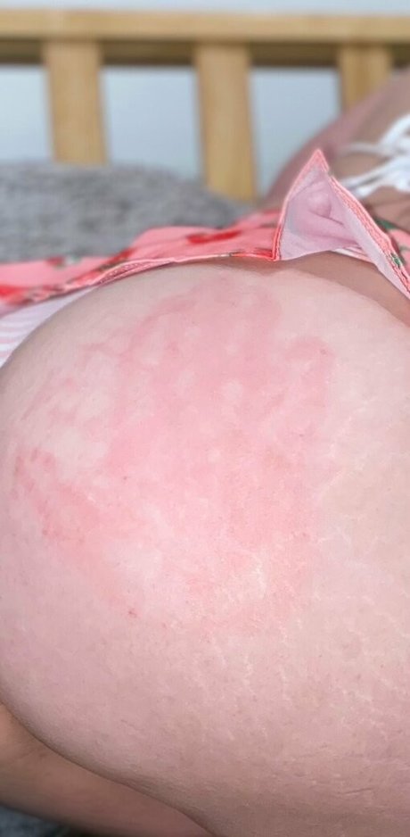 Nacktes geleaktes OnlyFans-Foto von Cheekywahmenfree