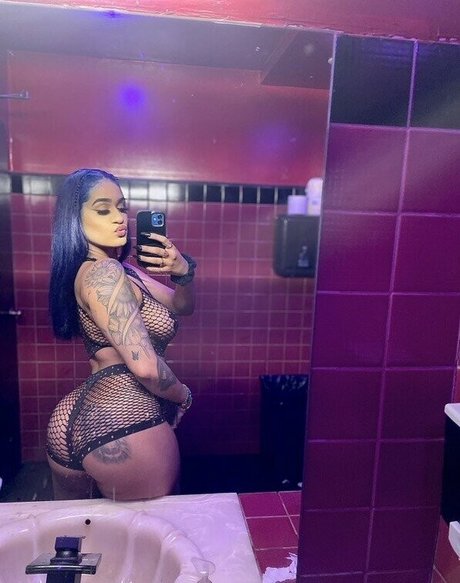 Nacktes geleaktes OnlyFans-Foto von Knochasse