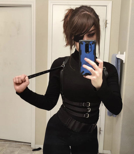 Nacktes geleaktes OnlyFans-Foto von Lemonkiwi