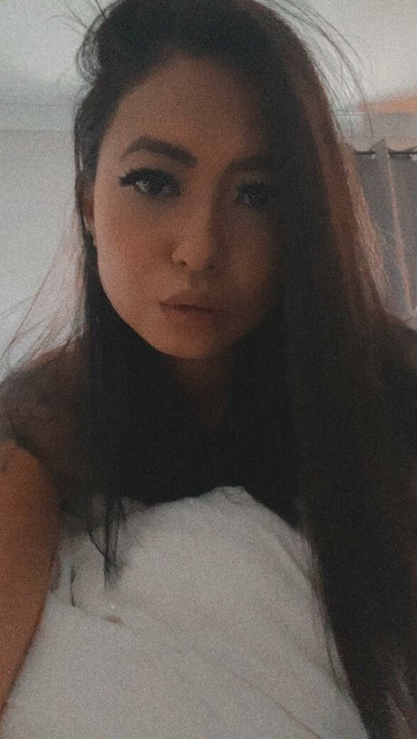 Nacktes geleaktes OnlyFans-Foto von Randomsuburbanite Rose