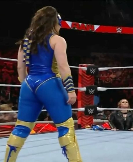 Nacktes geleaktes OnlyFans-Foto von Nikki Cross
