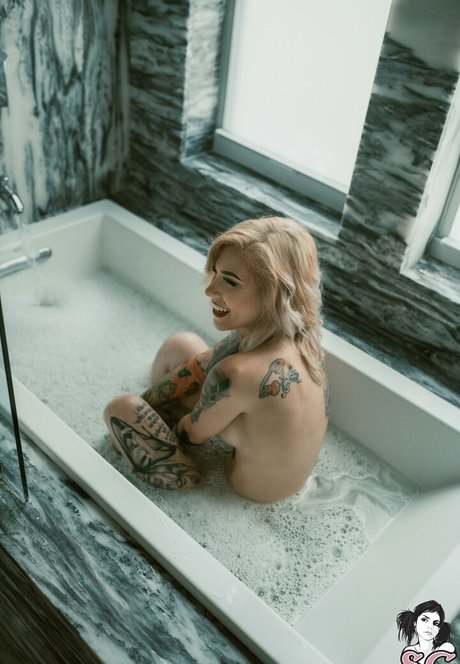 Nacktes geleaktes OnlyFans-Foto von Kourtneydee