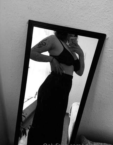 Nacktes geleaktes OnlyFans-Foto von Valbouvier