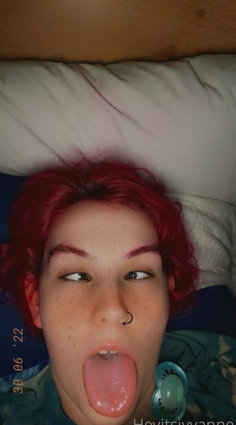 Nacktes geleaktes OnlyFans-Foto von Heyitsivyanne