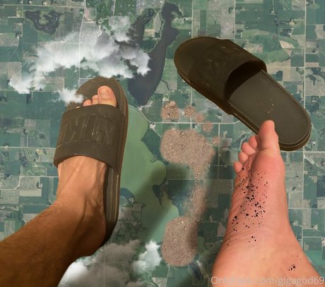 Gigagod69