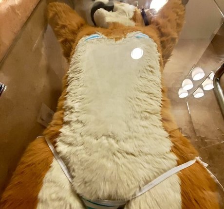 Nacktes geleaktes OnlyFans-Foto von Murrsuit