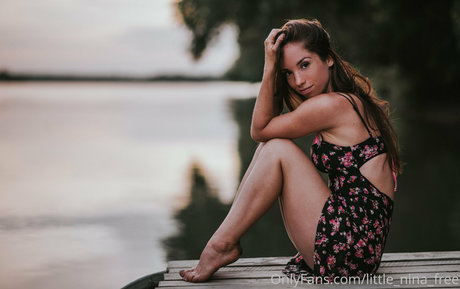 Nina_love1_free