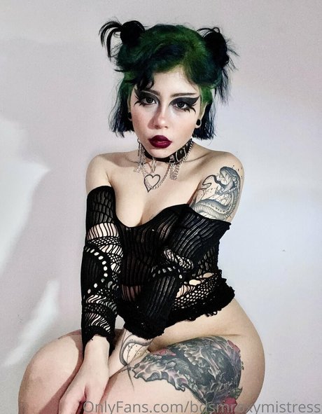 Mistressroxybdsm