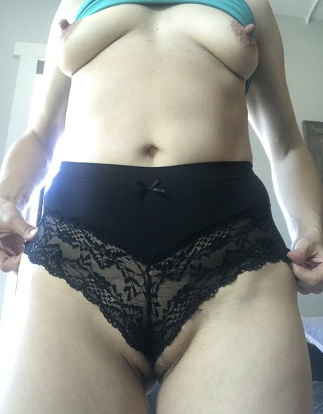 Nacktes geleaktes OnlyFans-Foto von Mrshawtcakes