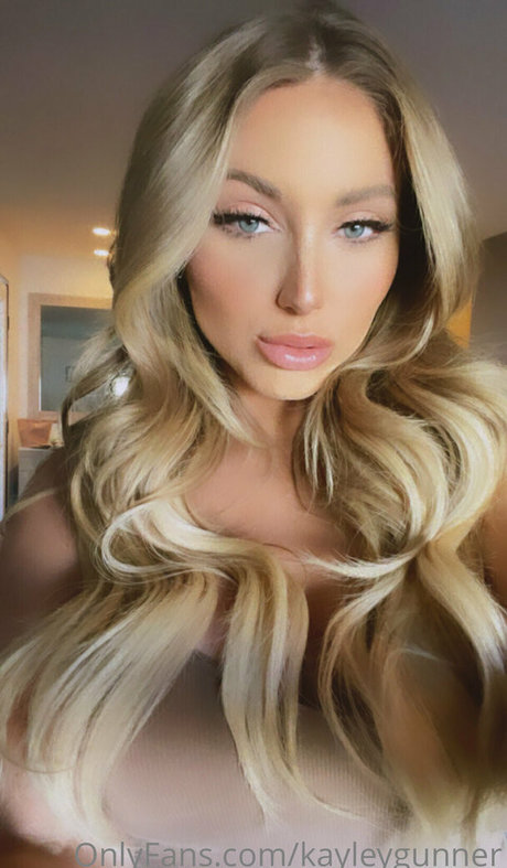 Nacktes geleaktes OnlyFans-Foto von Kayleygunner