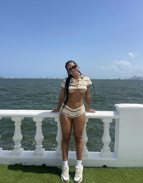 Nacktes geleaktes OnlyFans-Foto von Otftm