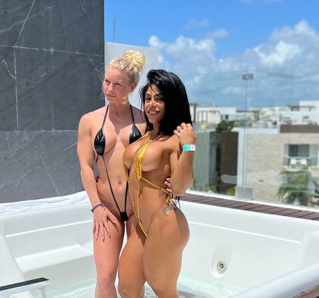 Nacktes geleaktes OnlyFans-Foto von Yanetfitness