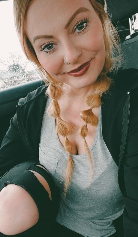 Temptressqueen1