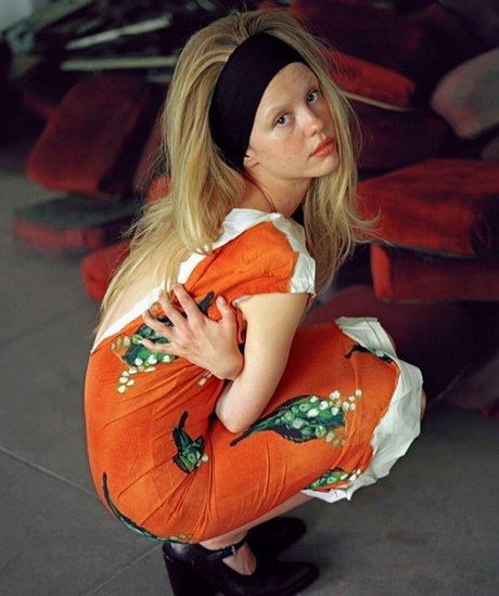 Nacktes geleaktes OnlyFans-Foto von Mia Goth