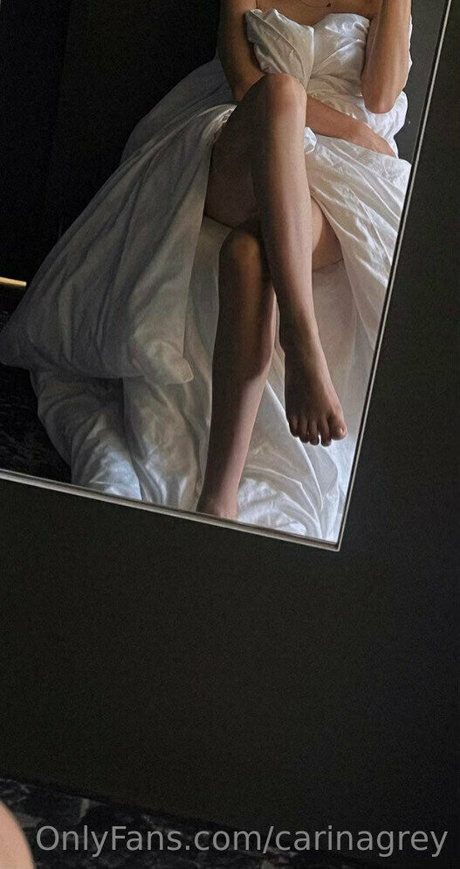 Nacktes geleaktes OnlyFans-Foto von Carinagrey