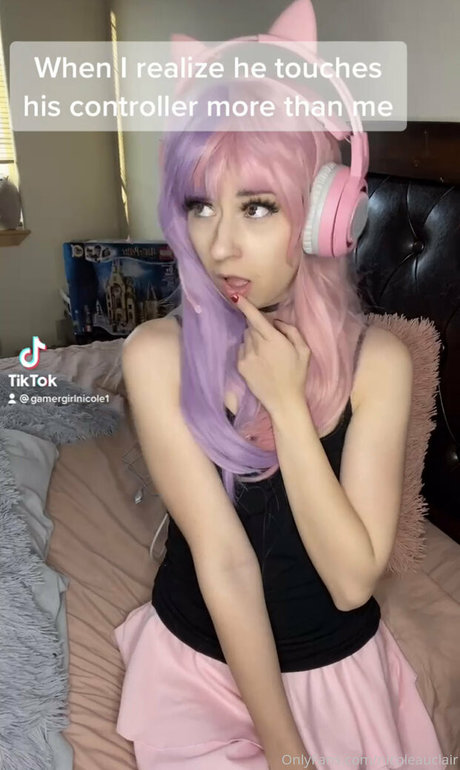 Nacktes geleaktes OnlyFans-Foto von Nicoleauclairfree