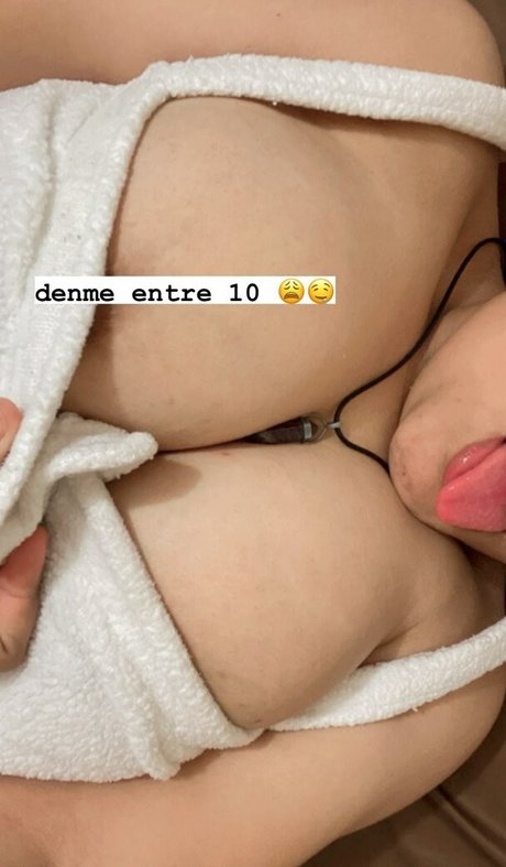 Nacktes geleaktes OnlyFans-Foto von Cassie7w7