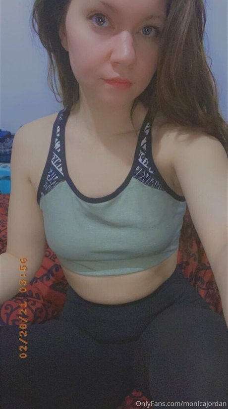 Nacktes geleaktes OnlyFans-Foto von Monicajordan
