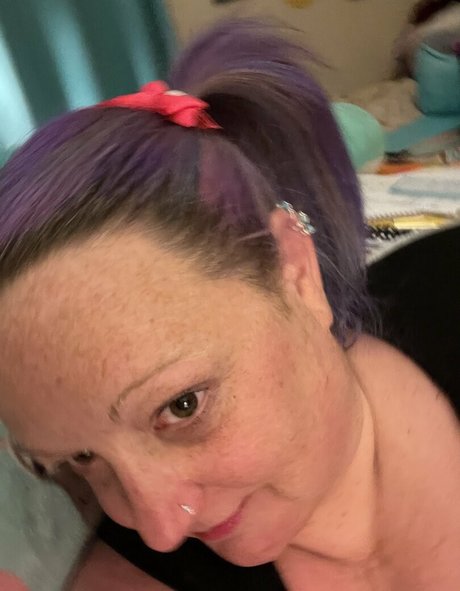 Nacktes geleaktes OnlyFans-Foto von Sunlovingchick