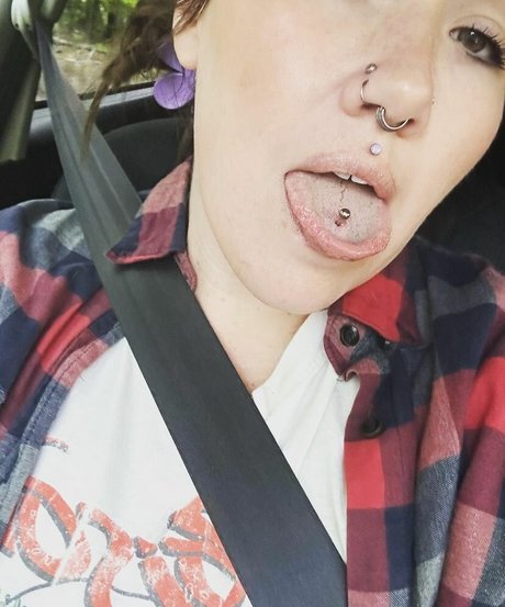 Nacktes geleaktes OnlyFans-Foto von Michele Moon