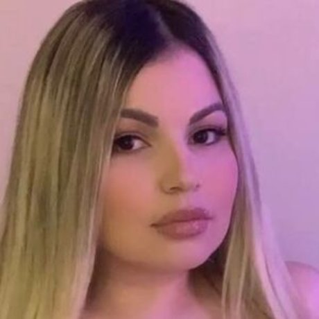 Nacktes geleaktes OnlyFans-Foto von Almaawoo