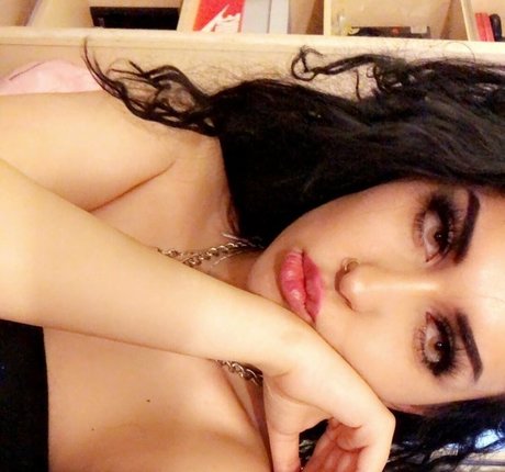 Nacktes geleaktes OnlyFans-Foto von Whothefuckisspino