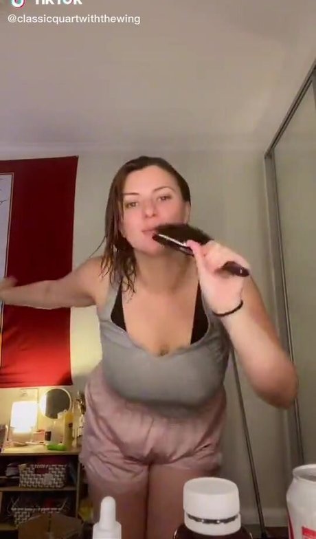 Nacktes geleaktes OnlyFans-Foto von Bec Danaher