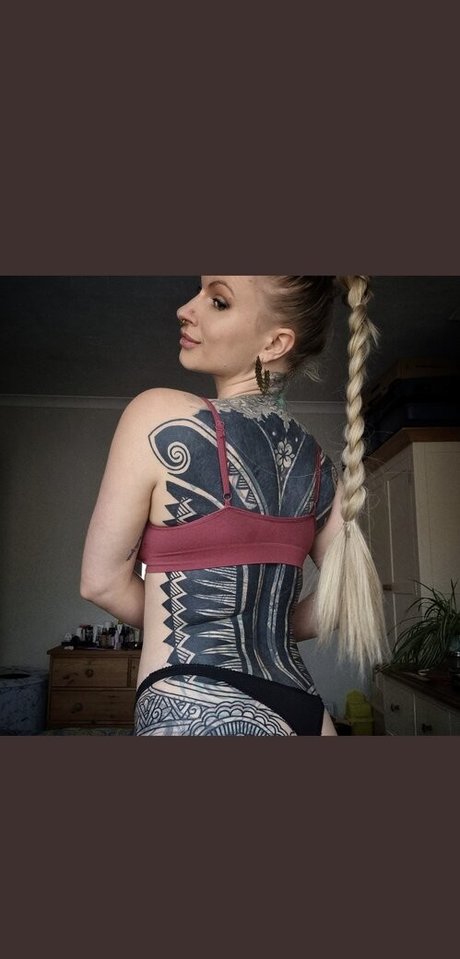 Nacktes geleaktes OnlyFans-Foto von Ruby True Asmr