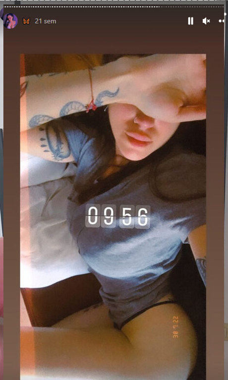 Nacktes geleaktes OnlyFans-Foto von Vicky Massironi