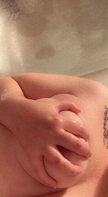 Nacktes geleaktes OnlyFans-Foto von Raebabe11