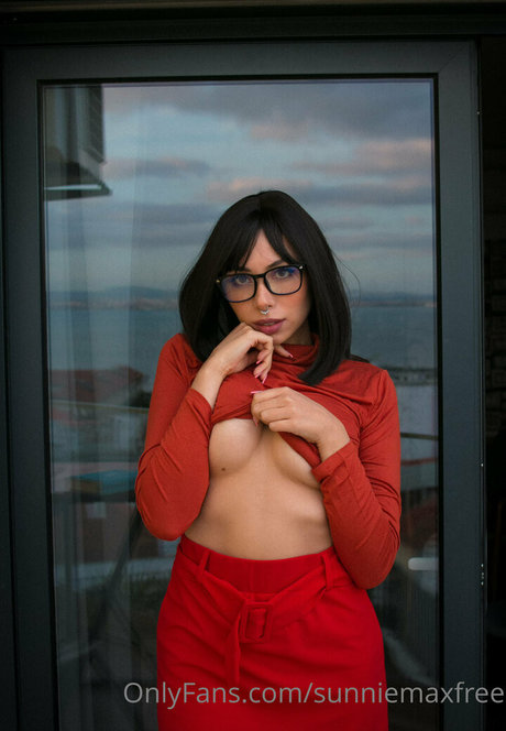 Nacktes geleaktes OnlyFans-Foto von Sunniemaxfree