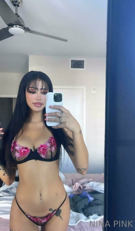 Ninapinkxo