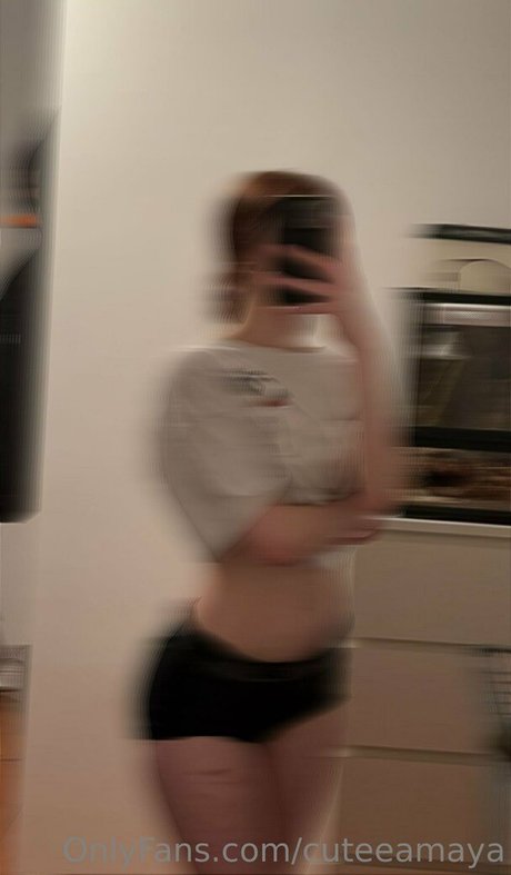 Nacktes geleaktes OnlyFans-Foto von Cuteeromana