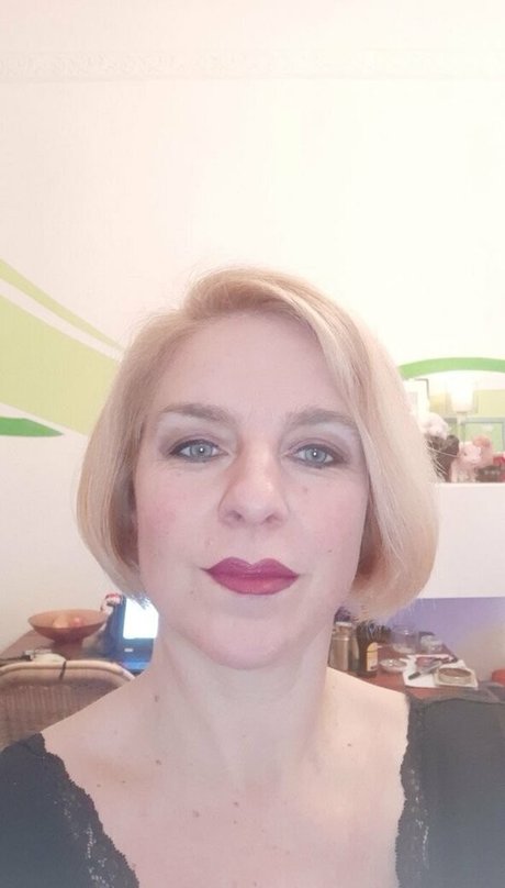 Nacktes geleaktes OnlyFans-Foto von Frauleinschmittfree