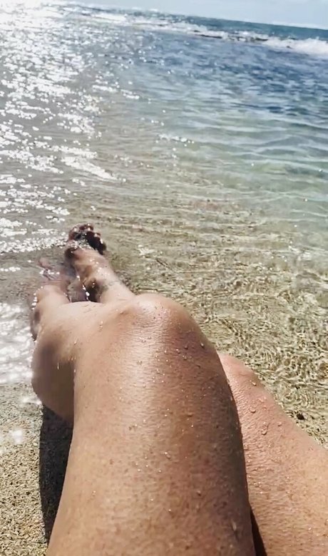 Nacktes geleaktes OnlyFans-Foto von Sexyelleanthony
