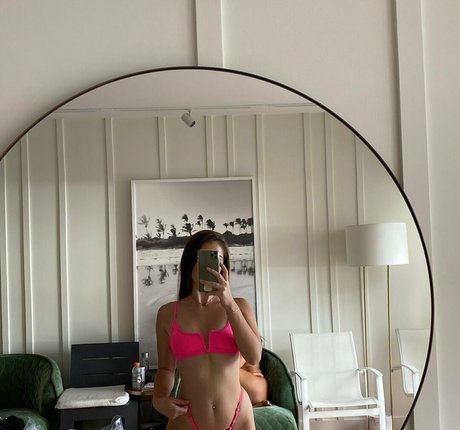 Nacktes geleaktes OnlyFans-Foto von Glitteratiii
