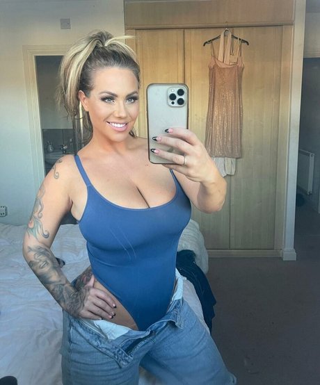 Nacktes geleaktes OnlyFans-Foto von Victoria Love