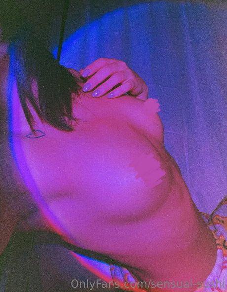 Nacktes geleaktes OnlyFans-Foto von Sensualsushi