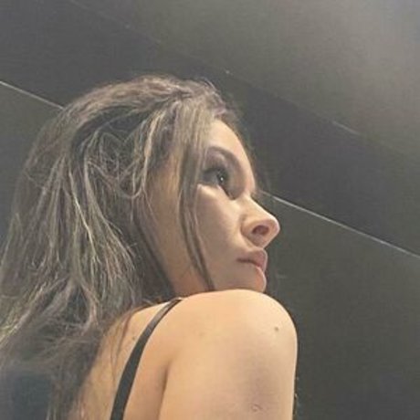 Nacktes geleaktes OnlyFans-Foto von Xsassygirll