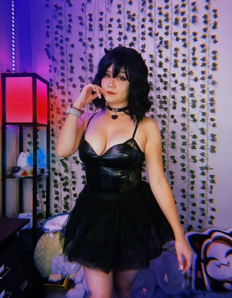 Nacktes geleaktes OnlyFans-Foto von Basskitten
