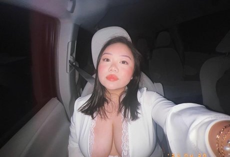 Nacktes geleaktes OnlyFans-Foto von Angiebabe
