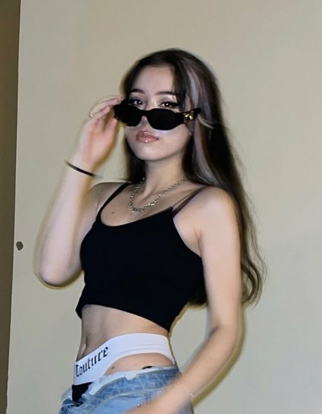Nacktes geleaktes OnlyFans-Foto von Ivyowowo