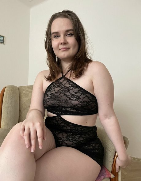 Nacktes geleaktes OnlyFans-Foto von Chubbynixiesin