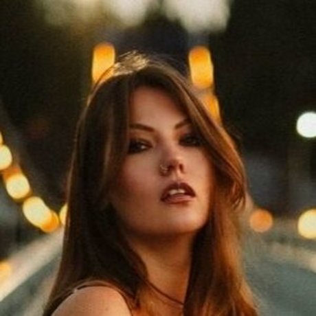 Cynthiabrunette96